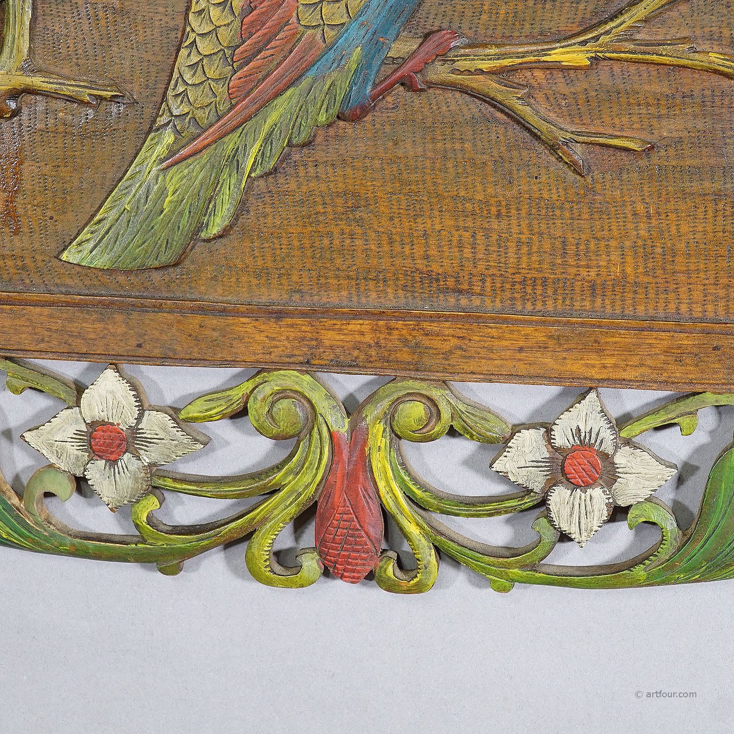 Victorian Wooden Shelve with Polycromic Painted Birds ca. 1920