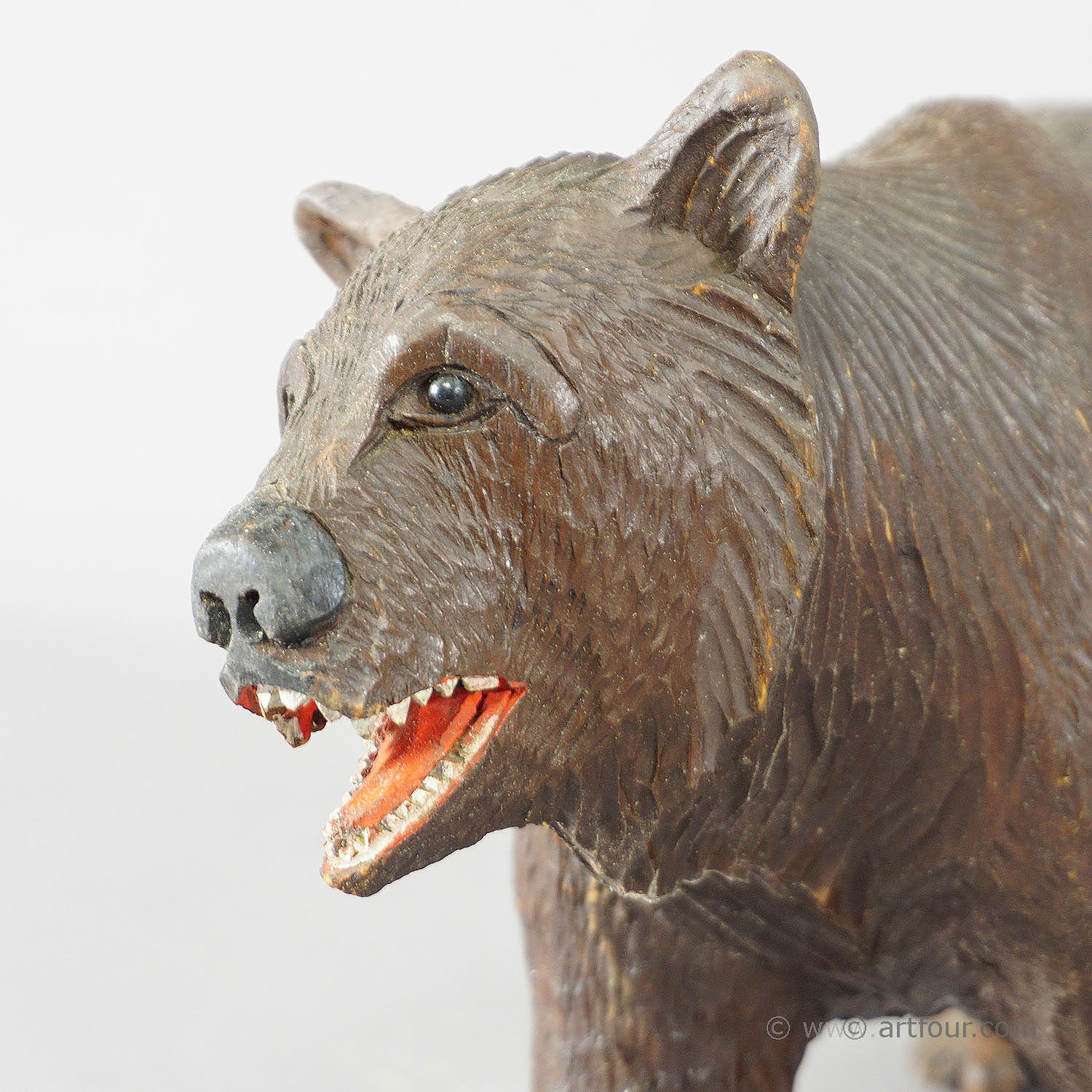 Large Wooden Strolling Bear Handcarved in Brienz ca. 1930