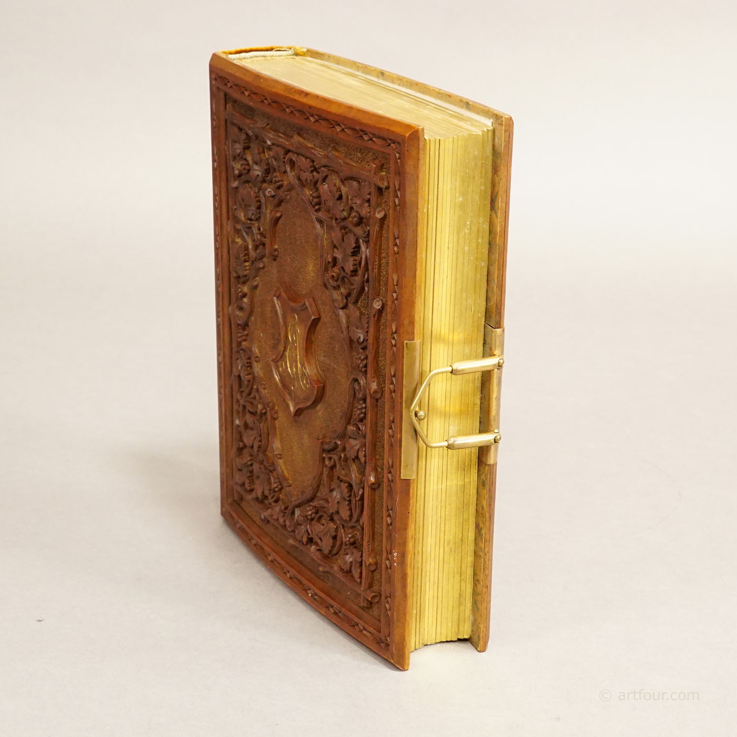 Antique Photo Album with Wooden Carved Cover, Brienz ca. 1900