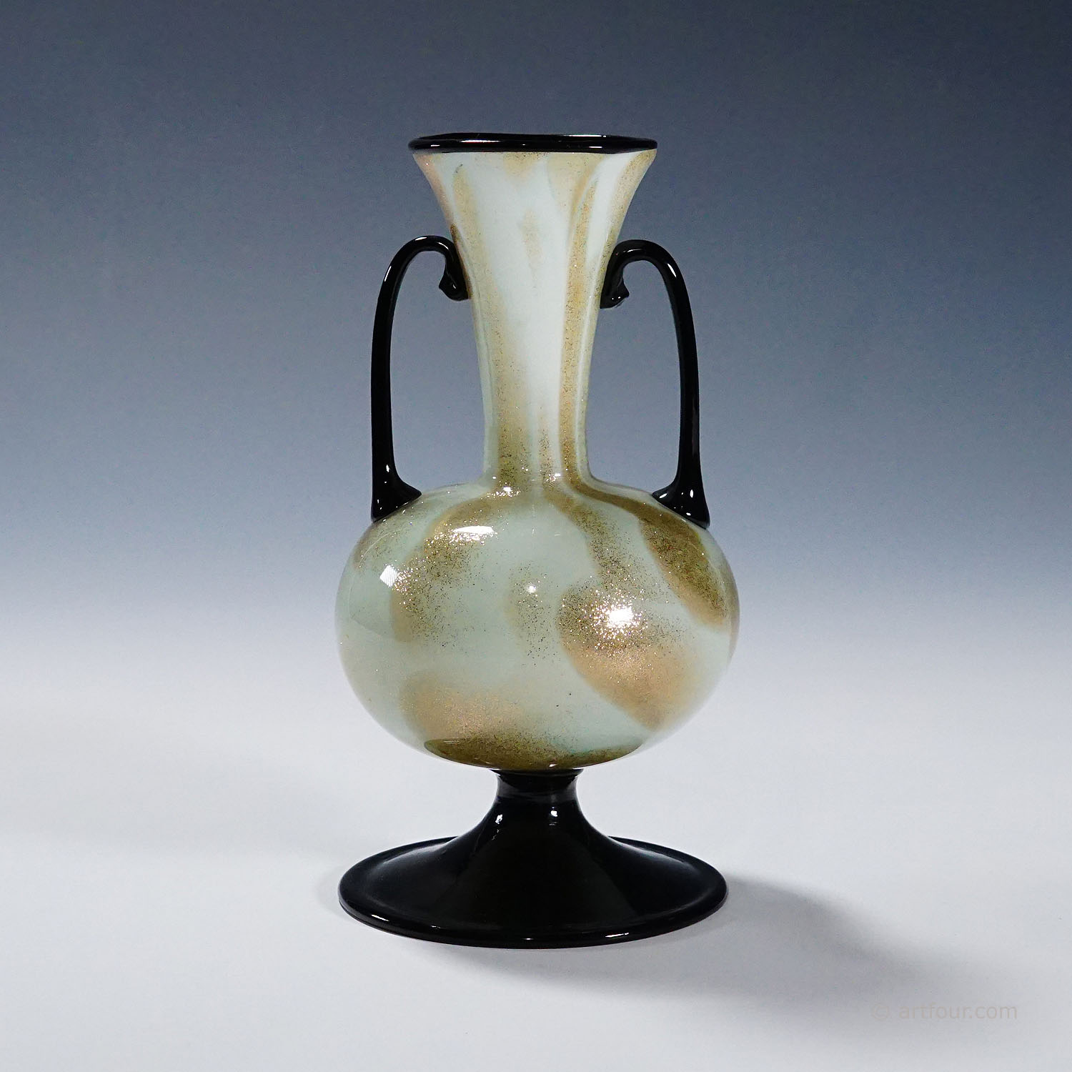 A Soffiato Glass Vase with Aventurine by Fratelli Toso (attr.), Murano ca. 1930s