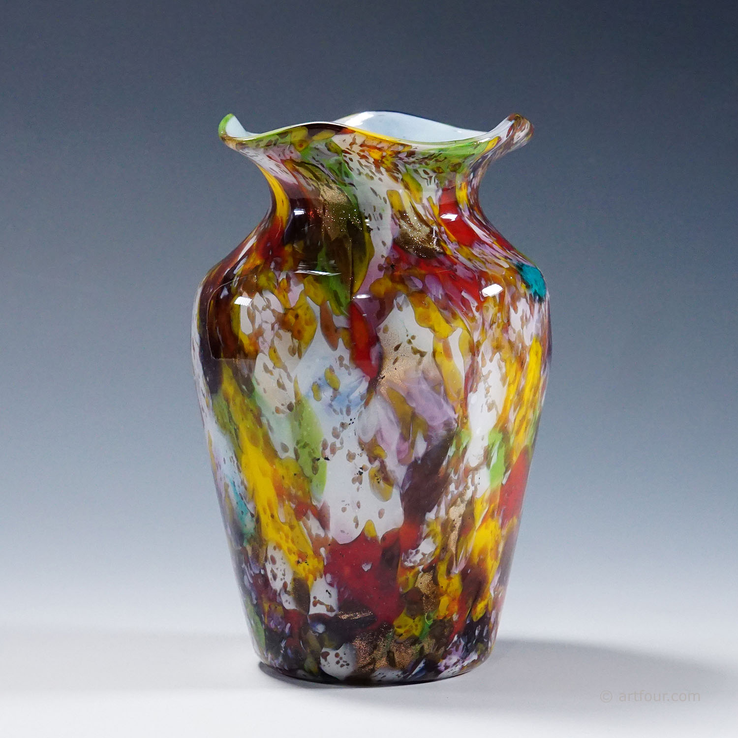 A Macchie Art Glass Vase by Artisti Barovier Attribution, Murano ca. 1920s