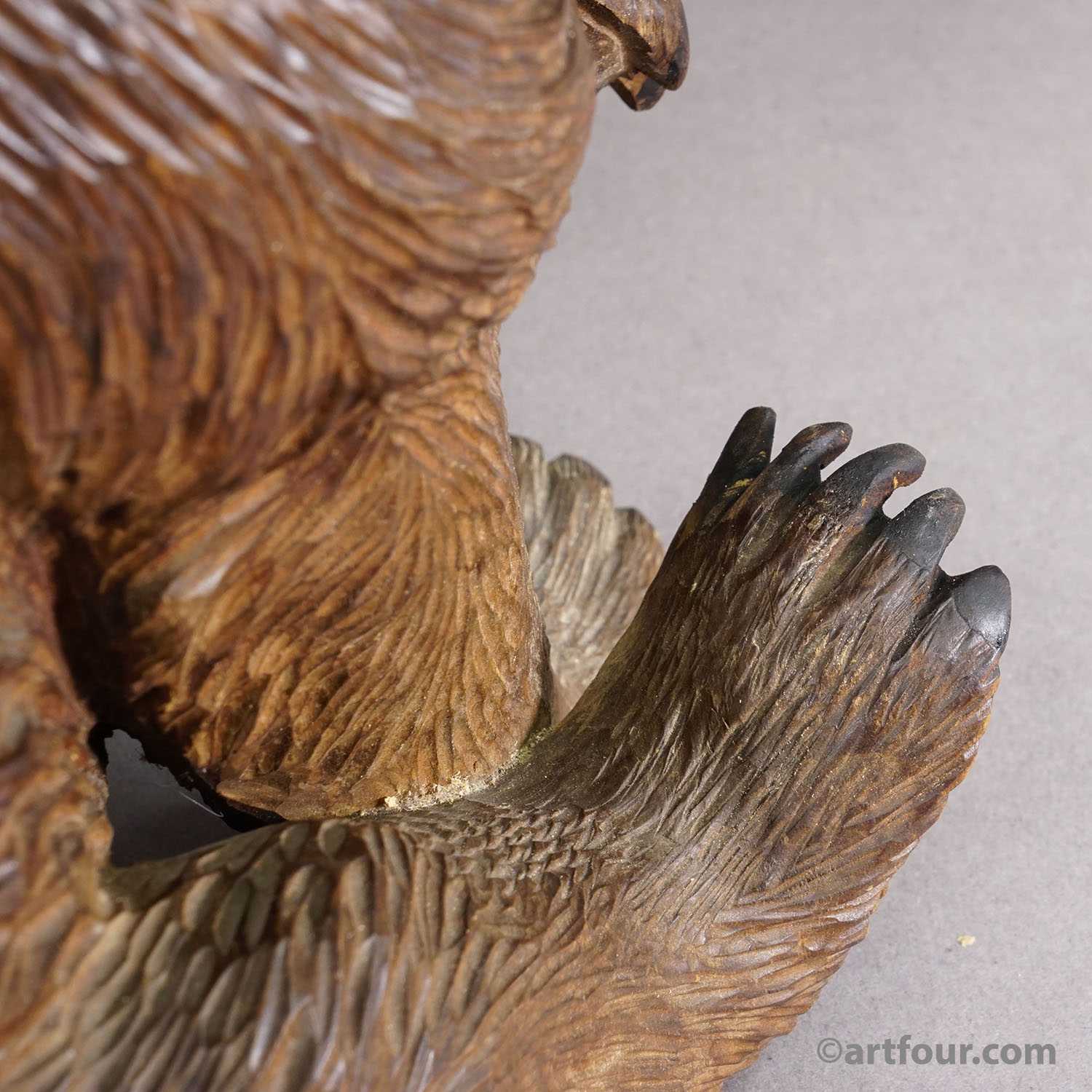 Antique Wooden Sitting Bear Handcarved ca. 1920s, Brienz