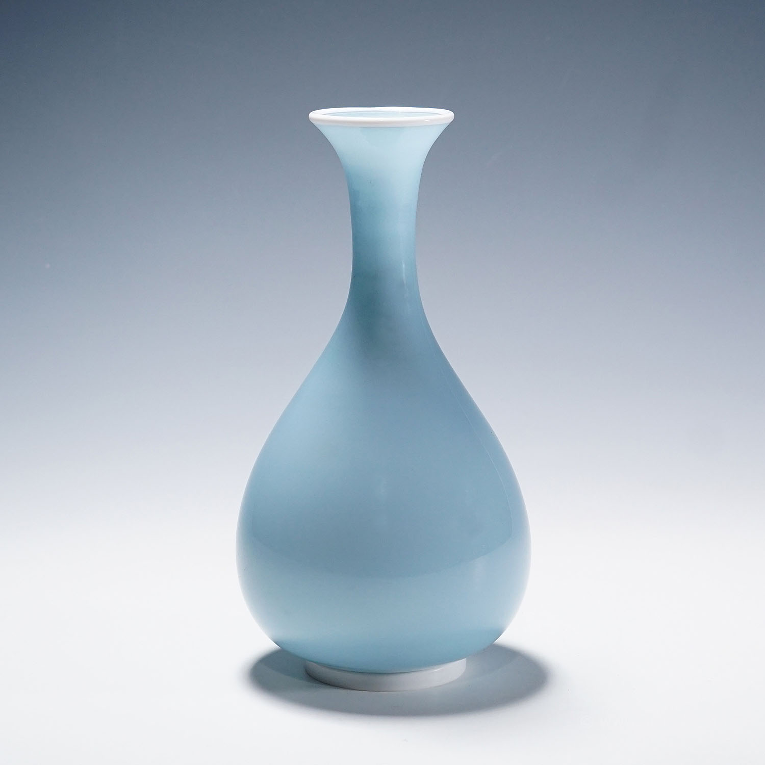 Tomaso Buzzi for Venini Vase in Light Blue and Lattimo Glass ca. 1933