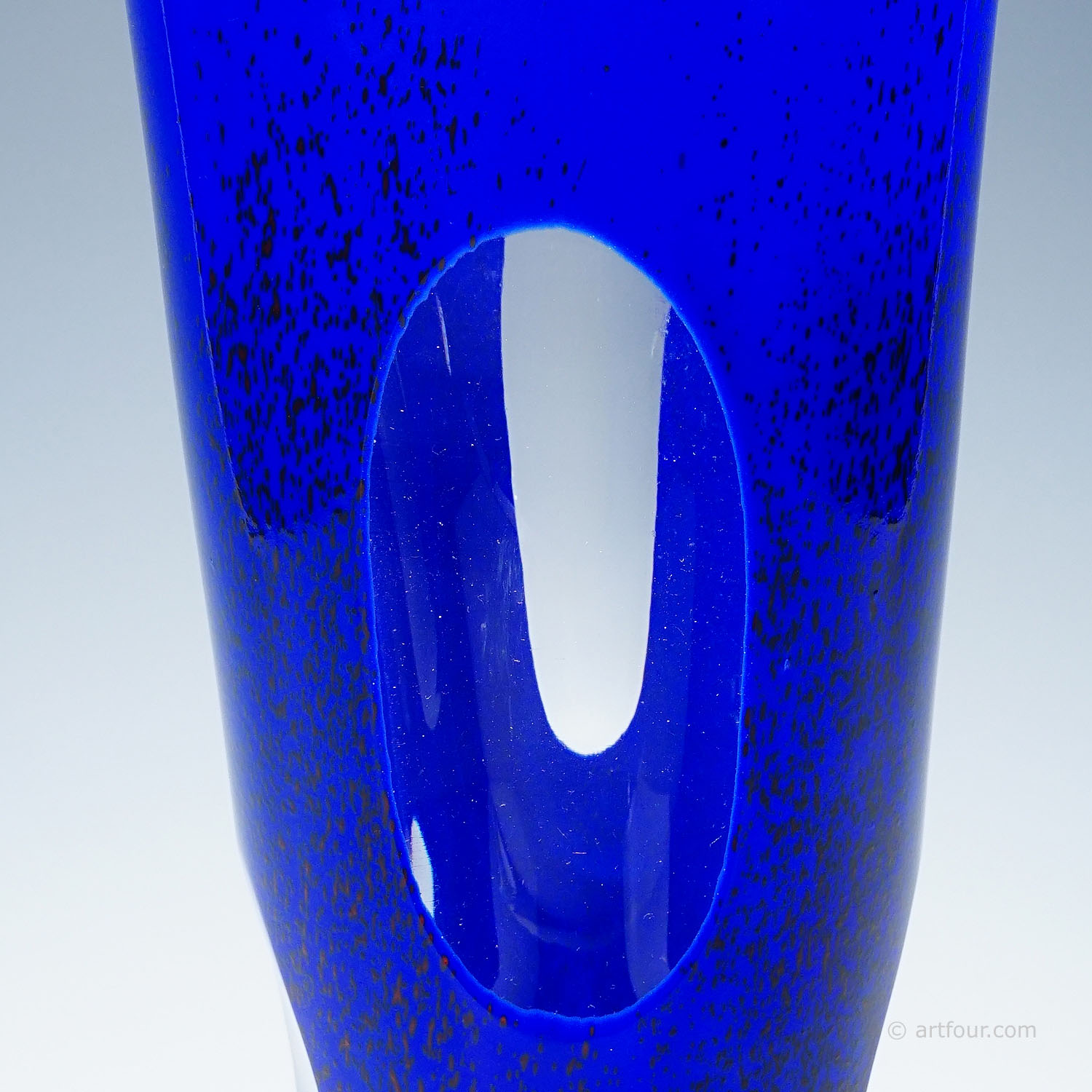 Vintage Unique Art Glass Vase by Goeran Waerff for Kosta