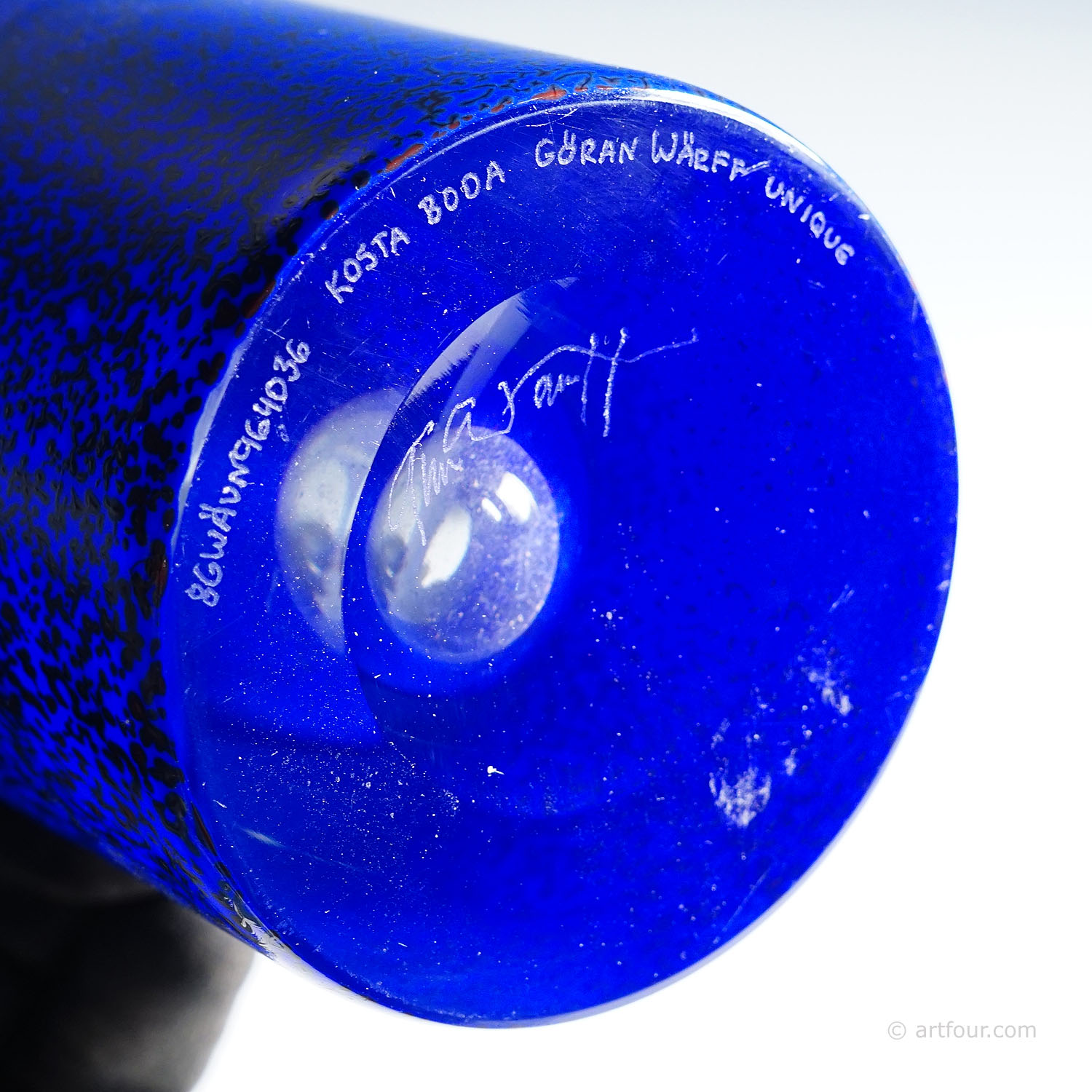 Vintage Unique Art Glass Vase by Goeran Waerff for Kosta