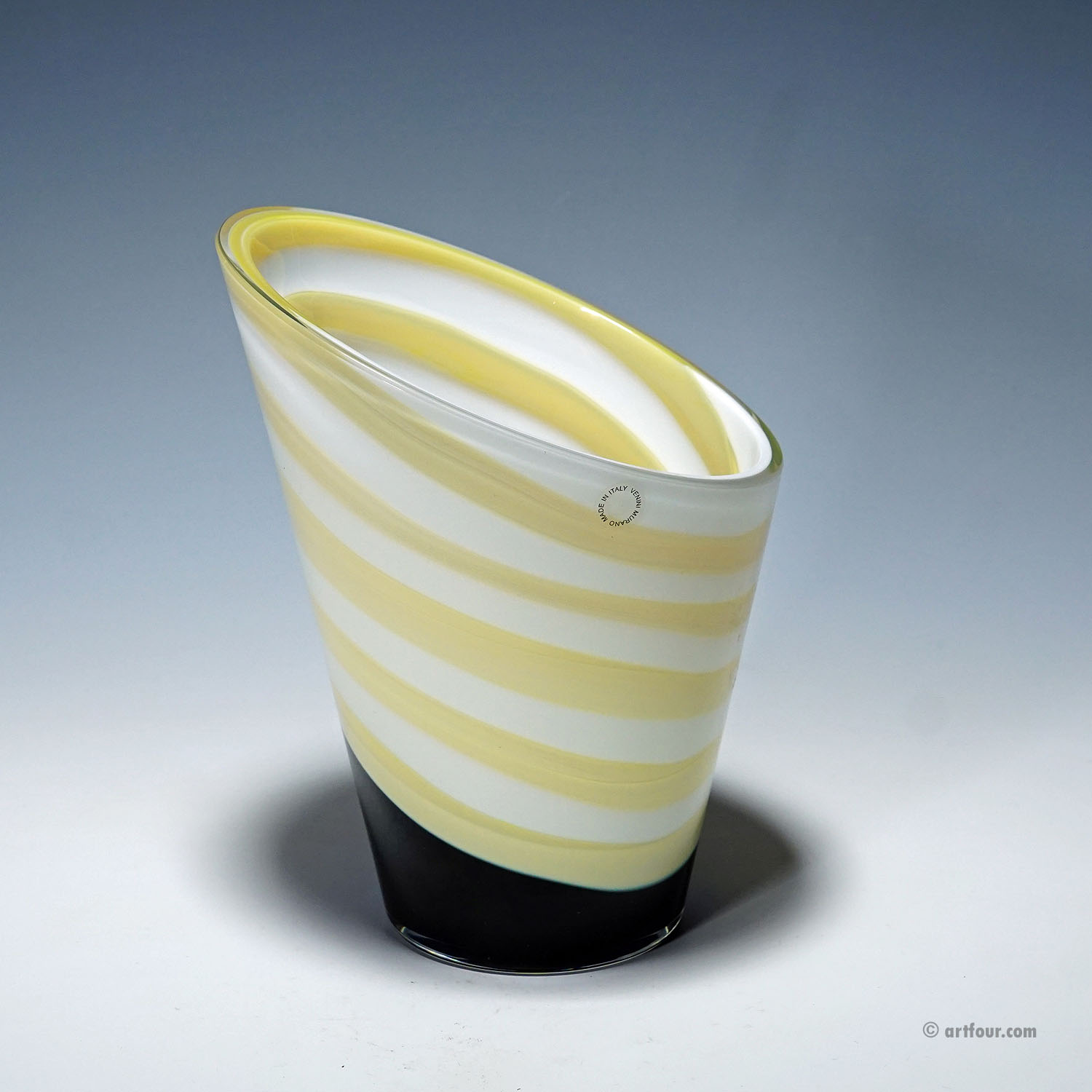 Venini Art Glass Vase 'Asimmetrico' by Gianni Versace, Murano 1997