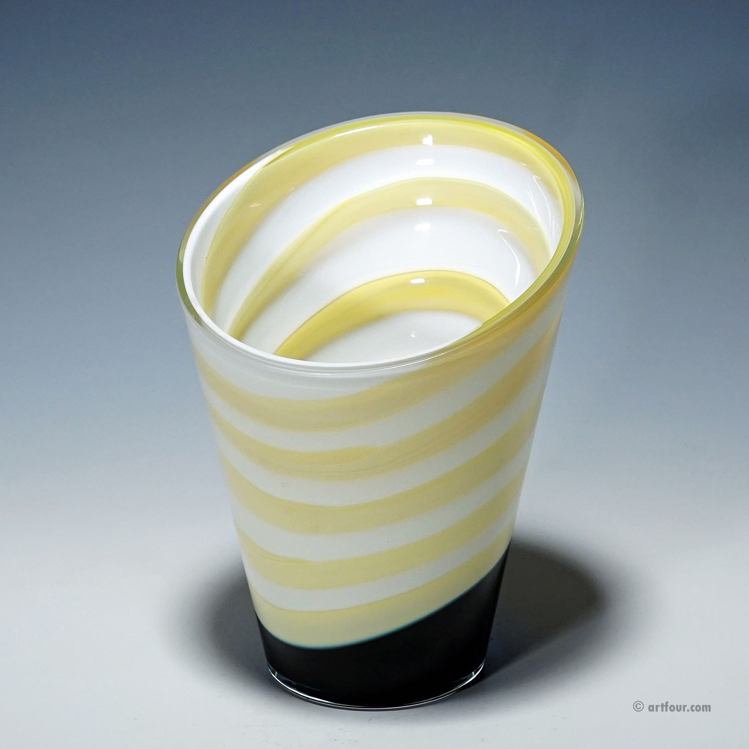 Venini Art Glass Vase 'Asimmetrico' by Gianni Versace, Murano 1997