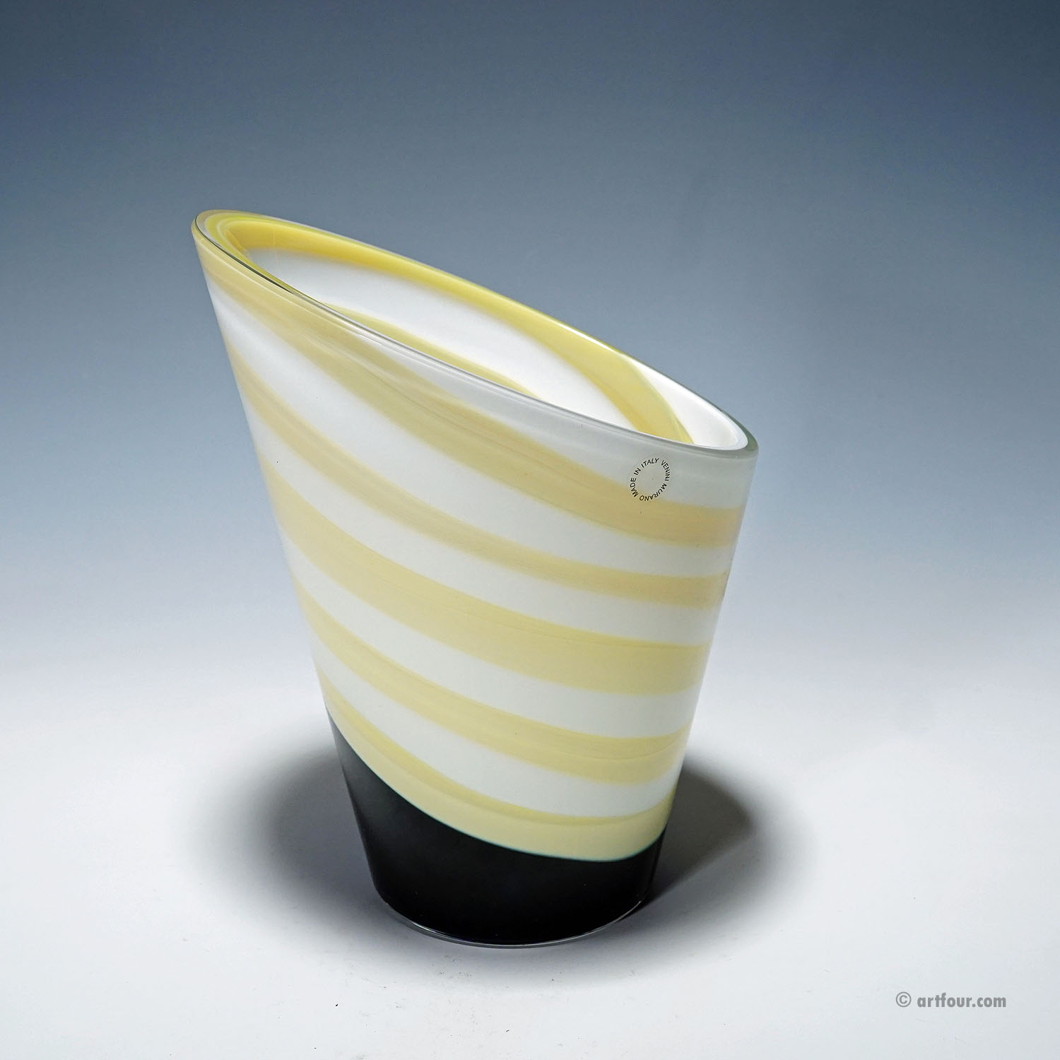 Venini Art Glass Vase 'Asimmetrico' by Gianni Versace, Murano 1997