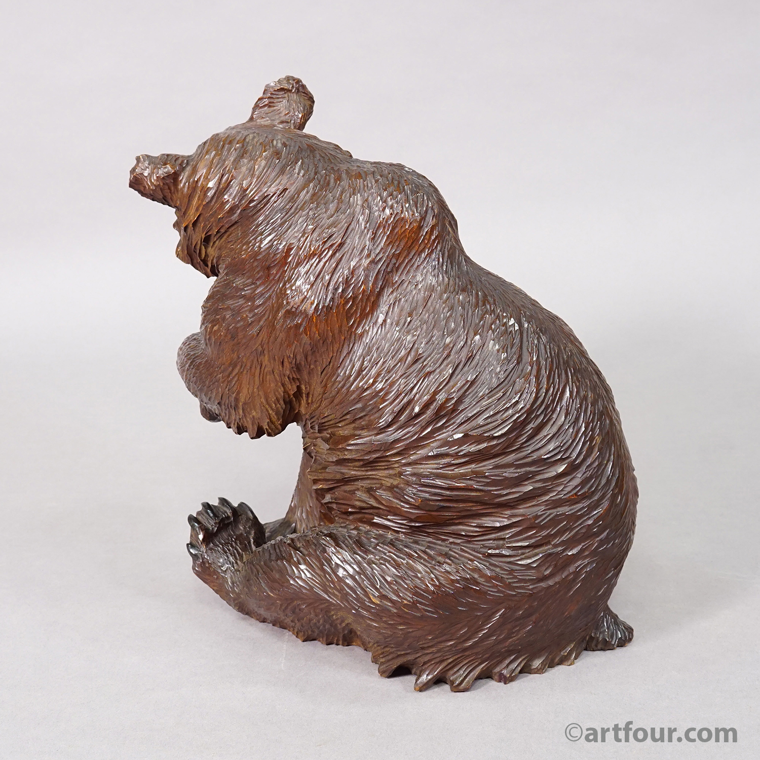 Antique Carved Black Forest Sitting Bear, Brienz Switzerland ca. 1900