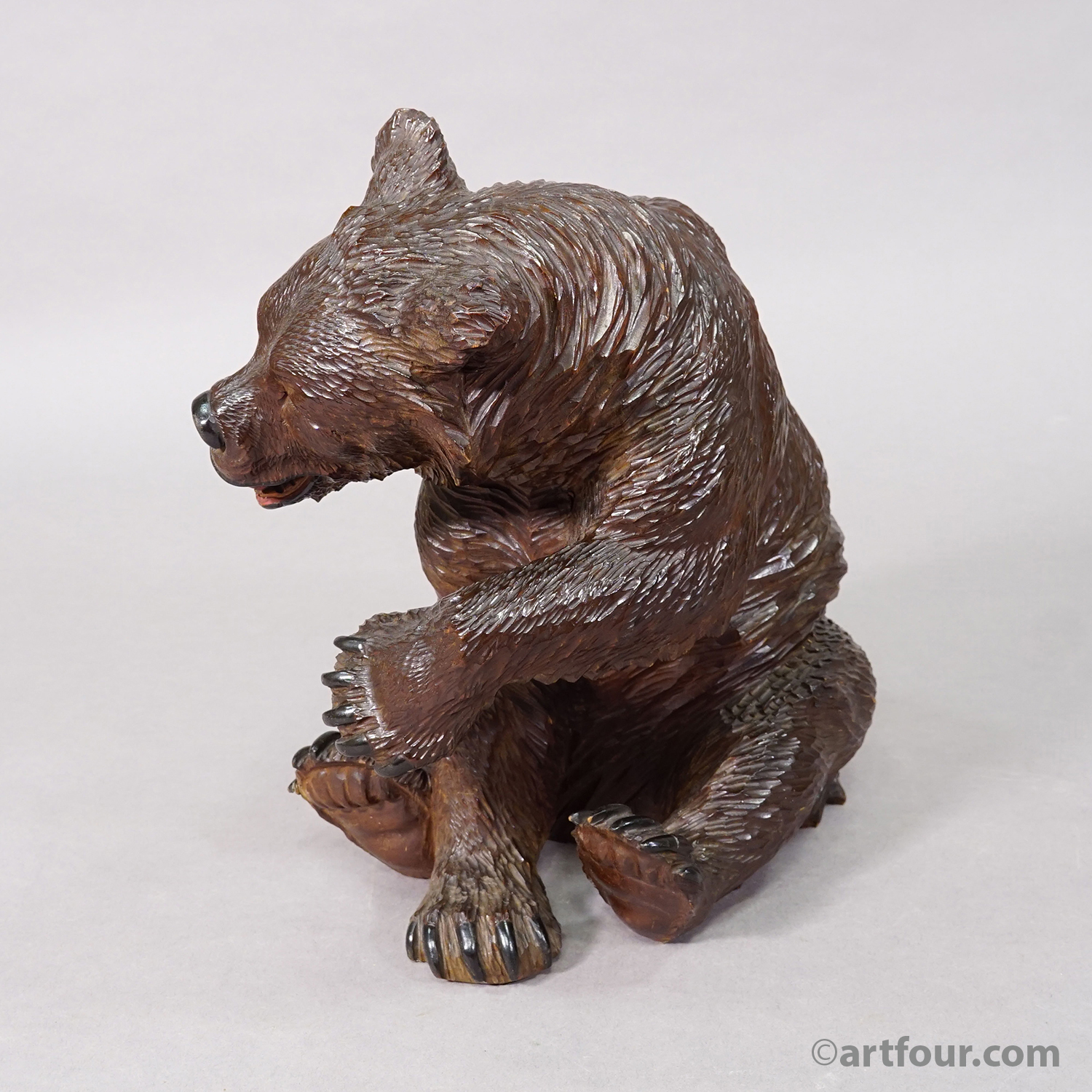 Antique Carved Black Forest Sitting Bear, Brienz Switzerland ca. 1900