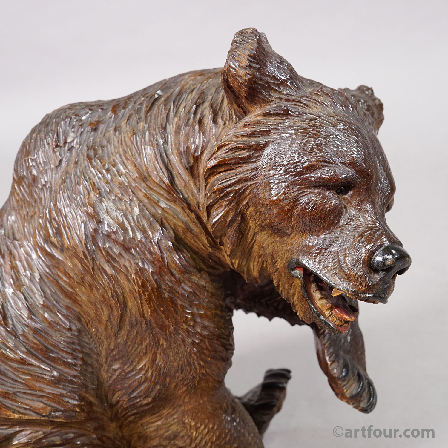 Antique Carved Black Forest Sitting Bear, Brienz Switzerland ca. 1900