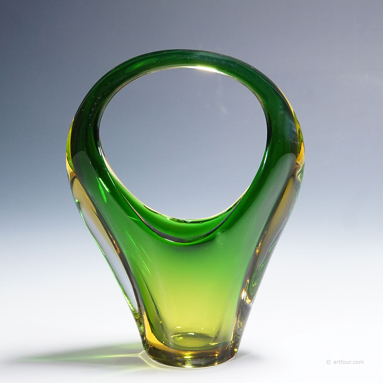Archimede Seguso Sommerso Basket in Green and Amber, Murano Italy ca. 1950s