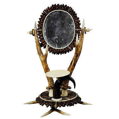 image of Antler Dressing Table Set with Mirror ca. 1840