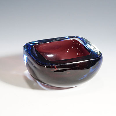 image of Murano Sommerso Glass Art Bowl by Seguso Vetri d'Arte (attr.) ca. 1950s