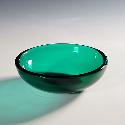 Small Dish in Green Glass, Venini Murano ca. 1930s.
