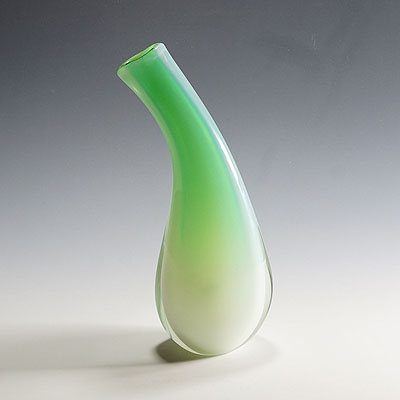 Archimede Seguso "Alabastro" Art Glass Vase, Murano Italy ca. 1950s.