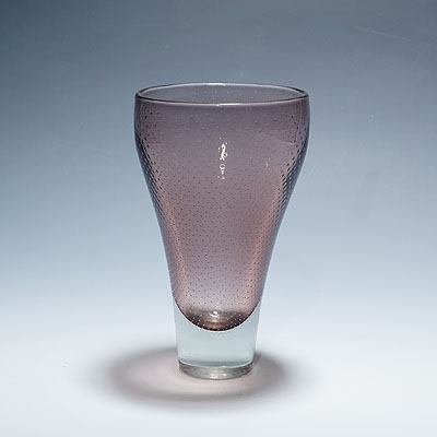 Art Glass Vase by Gunnel Nyman for Nuutajarvi Notsio.