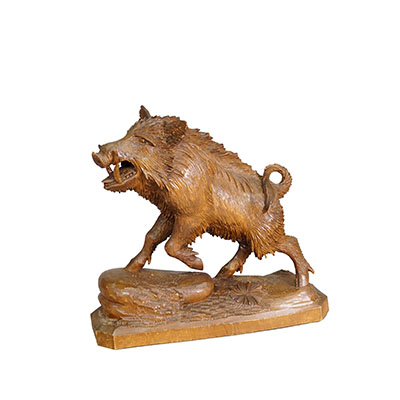Large Wooden Wild Boar Handcarved in Brienz ca. 1930s.