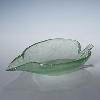 A Rare Art Glass bowl by Tyra Lundgren for Venini, Murano 1937.
