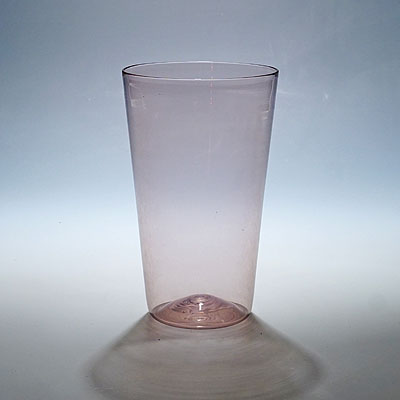Vetro Soffiato Glass Vase by Vittorio Zecchin for MVM Cappelin 1920s.