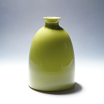 Large Cenedese Art Glass Vase in Apple Green, ca. 1970s.
